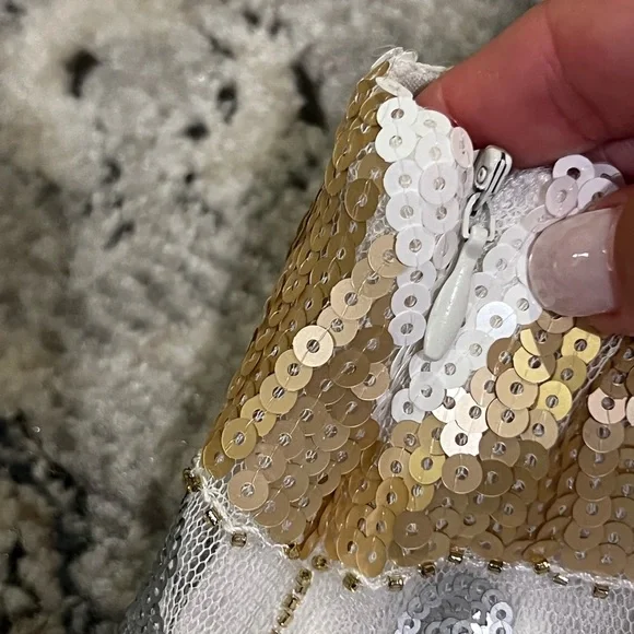 Main Strip Sequin Skirt - Picture 6 of 7